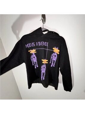 Midus Vivendi Black Crewneck Sweater with Purple & Orange Graphic